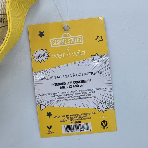 Wet n Wild x Sesame Street Yellow & White Makeup Bag - Picture 7 of 7